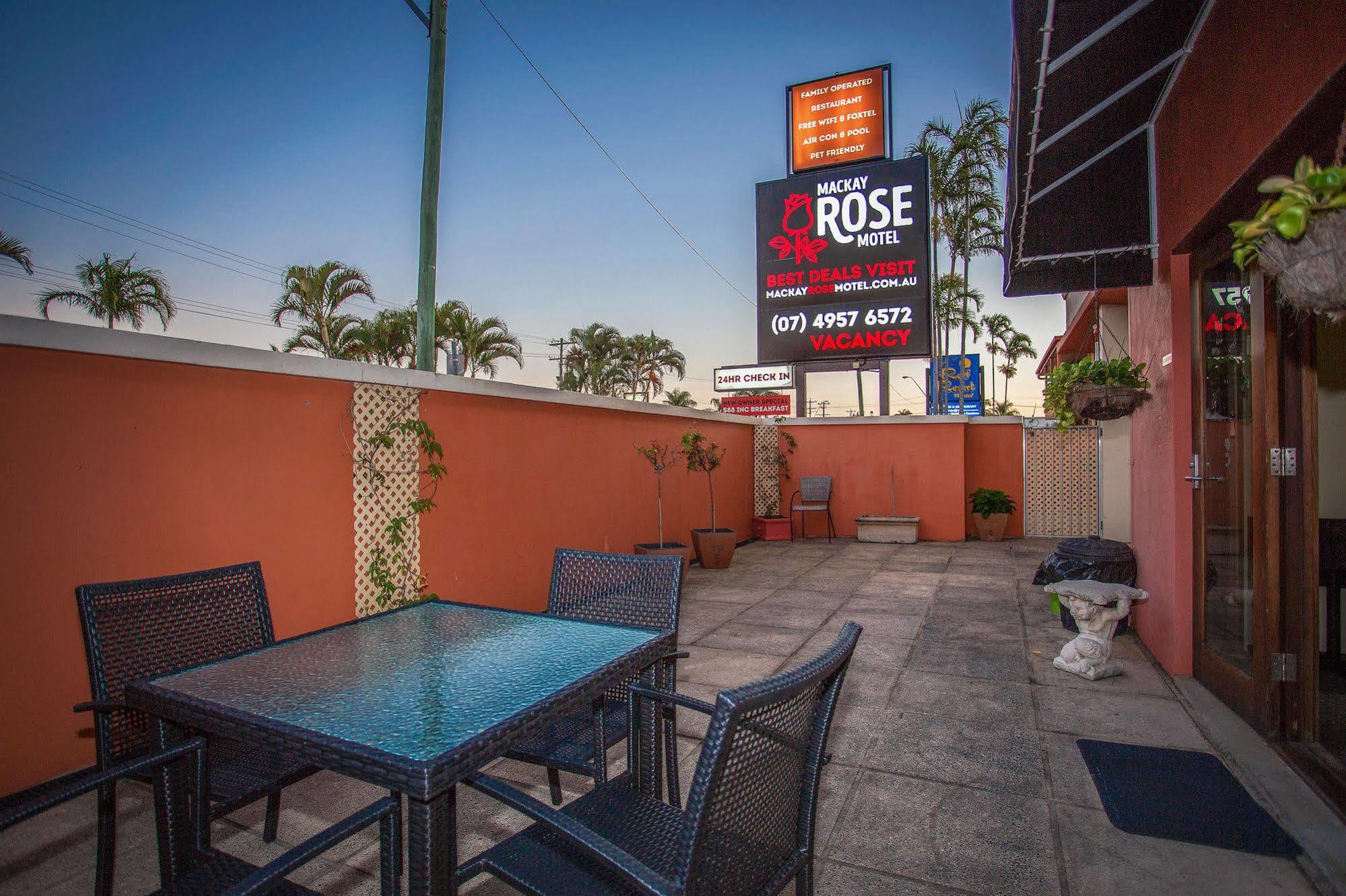 Mackay Rose Motel Exterior photo